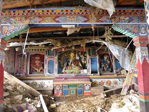 Nach dem Erdbeben - Gompa Shree Pema Chholing Monastery in Nakote Helambu